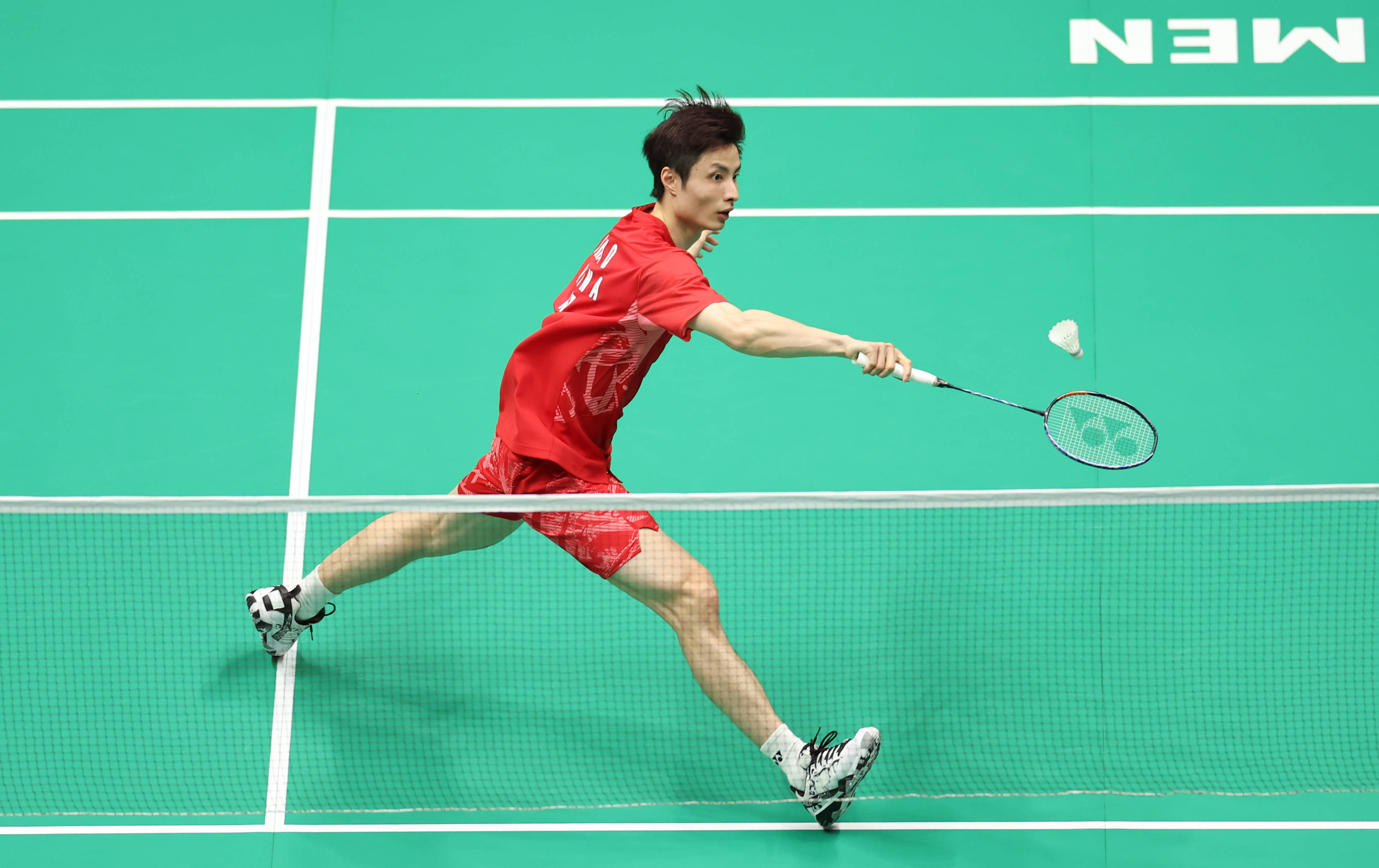 他几乎没有 他几乎没有